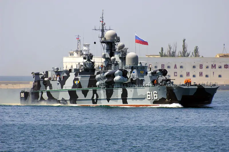 The Samum is a missile-equipped hovercraft currently serving in the Black Sea Fleet.